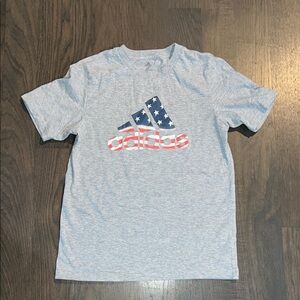 Adidas Kids Gray Tee with Starry Blue and Red Logo